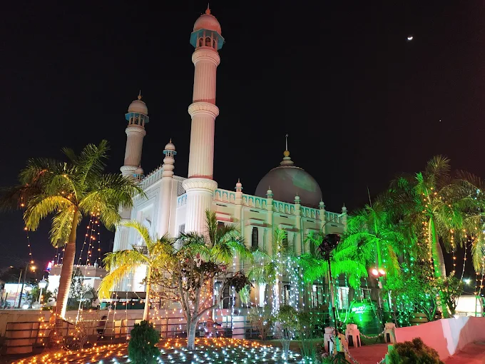 Ponnani Juma Masjid tourist place 